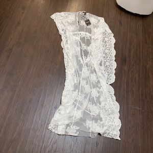 Beautiful lance cover up.